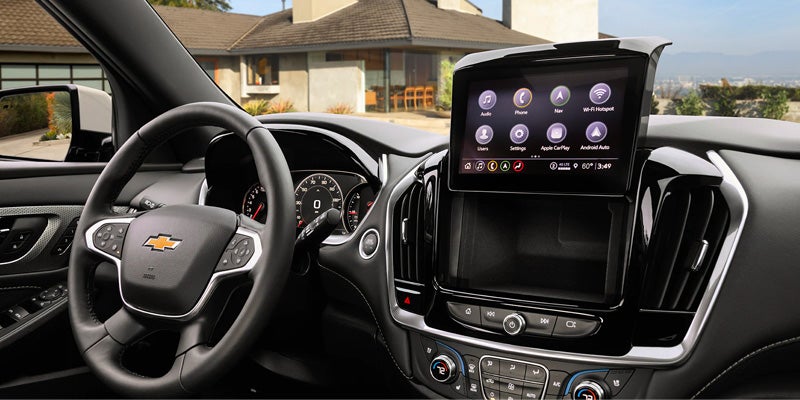 2023 Chevrolet Traverse steering wheel