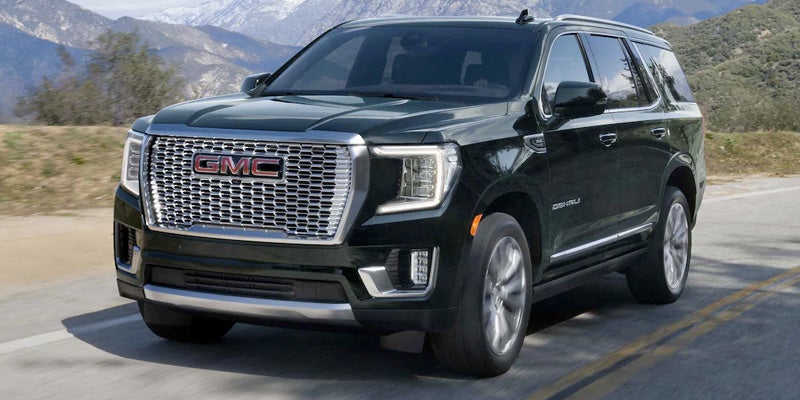 2022 GMC Yukon Front view
