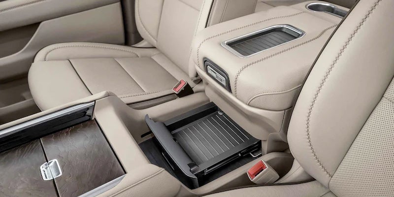 2022 GMC Yukon arm rest