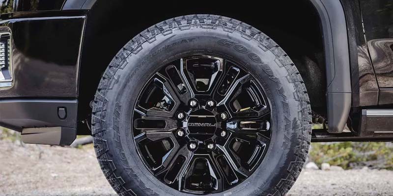 2024 GMC SIERRA 2500HD alloy wheel