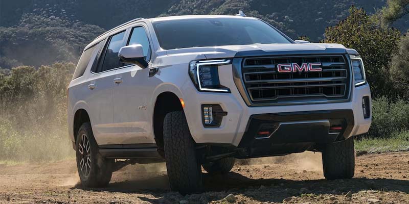2023 GMC Yukon white colour