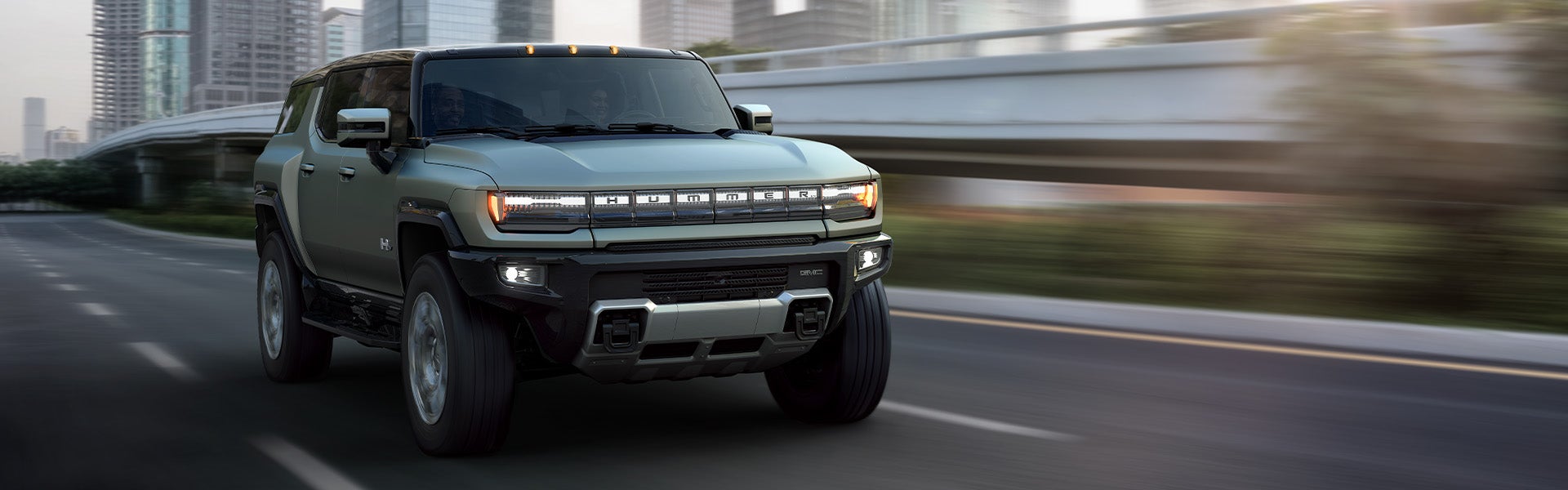 2024 GMC Hummer-EV Hero img