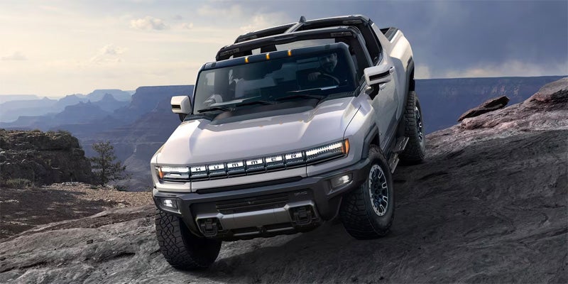 2024 GMC Hummer-EV downhill img
