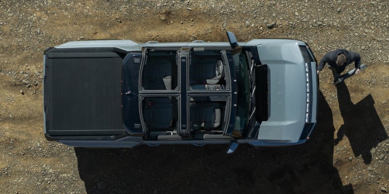 top view of 2025 GMC Hummer-EV-Pickup img